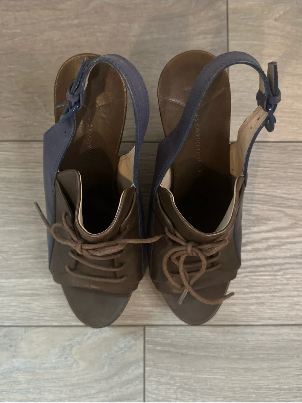 Womens 10 Crosby Derek Lam Size 8.5 Blue Brown Leather Slingback Wedge Sandals
